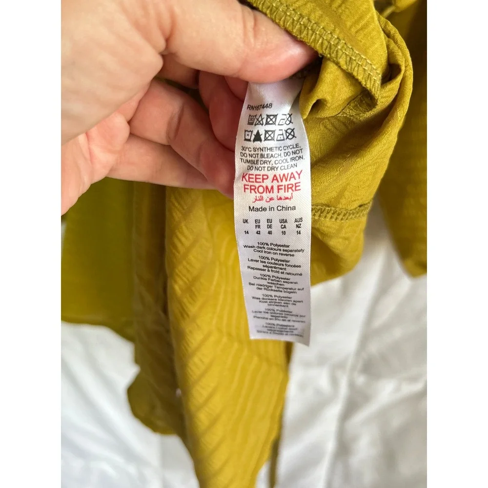 Boohoo‎ Mustard Yellow Textured Wrap Romper Balloon Sleeve Tie Waist